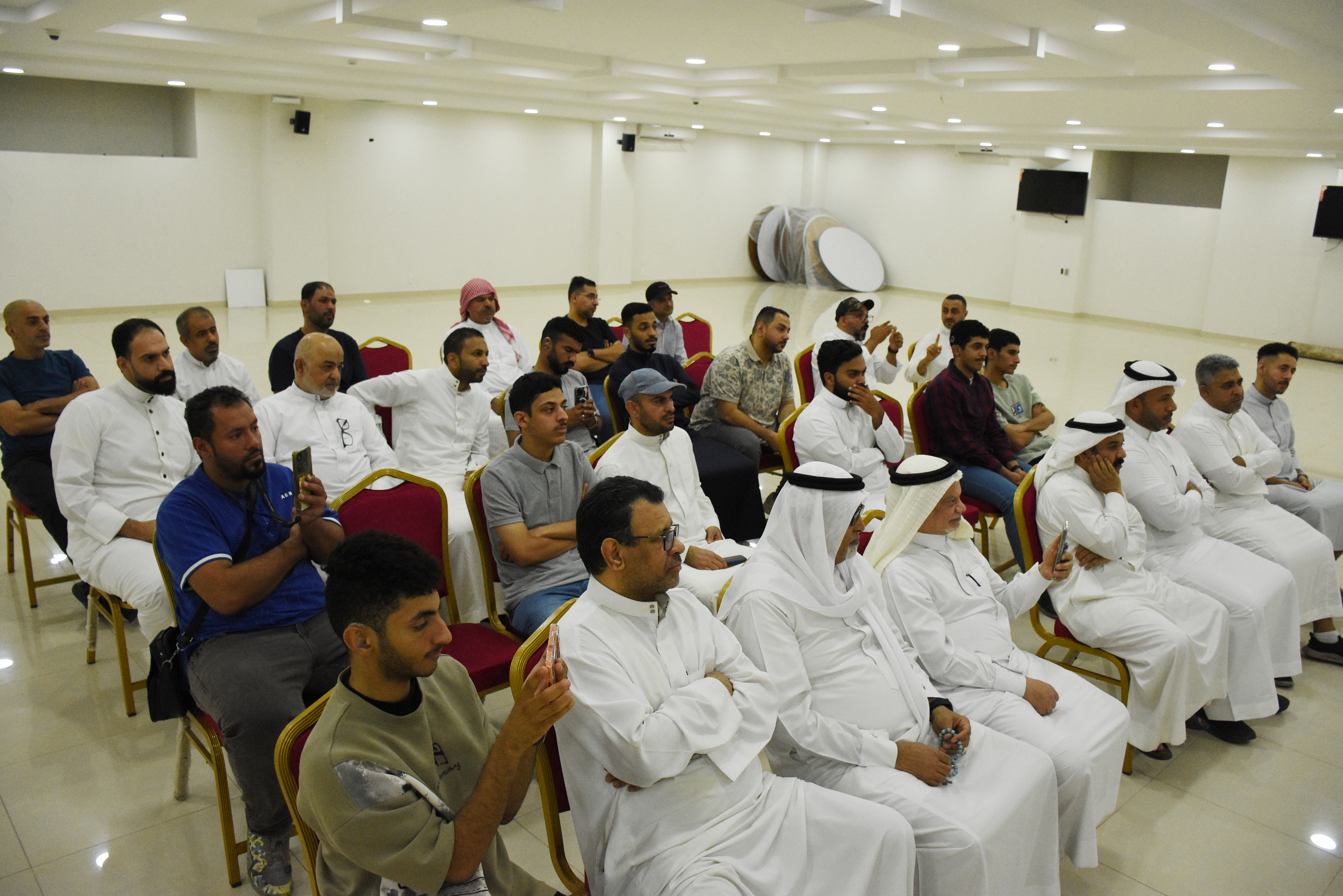 لقاء الصم البكم